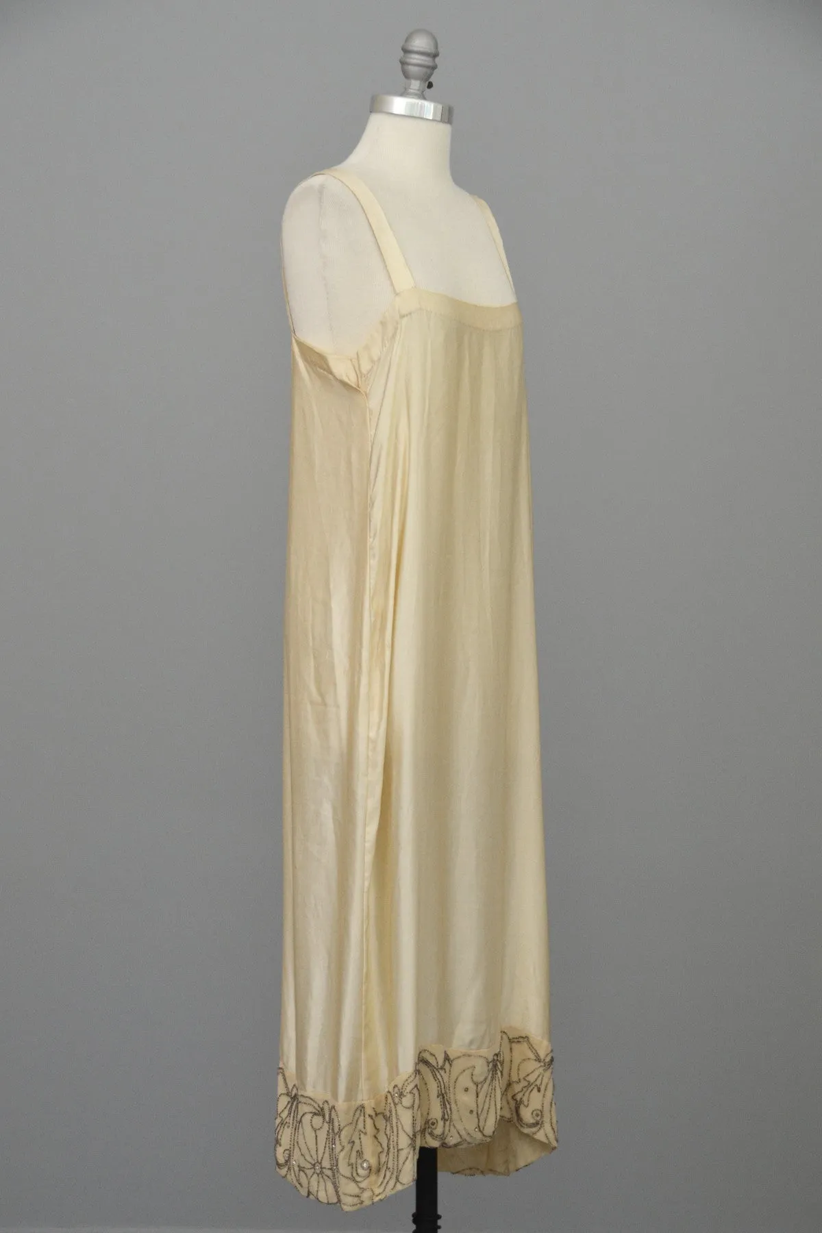 Authentic 1920s Cream Silk Beaded Two Piece Flapper Wedding Dress Tunic