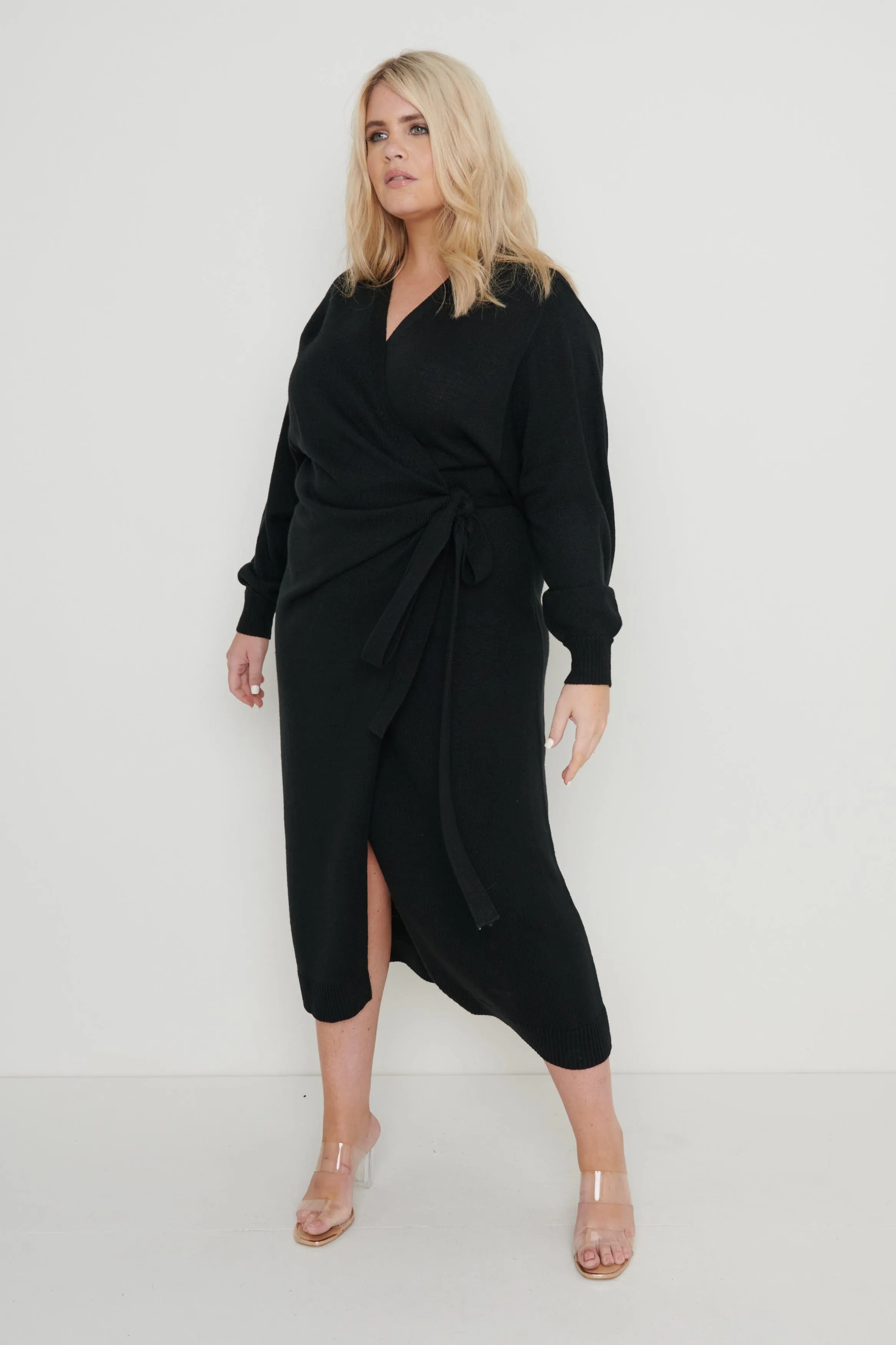 Beau Wrap Midi Dress - Black