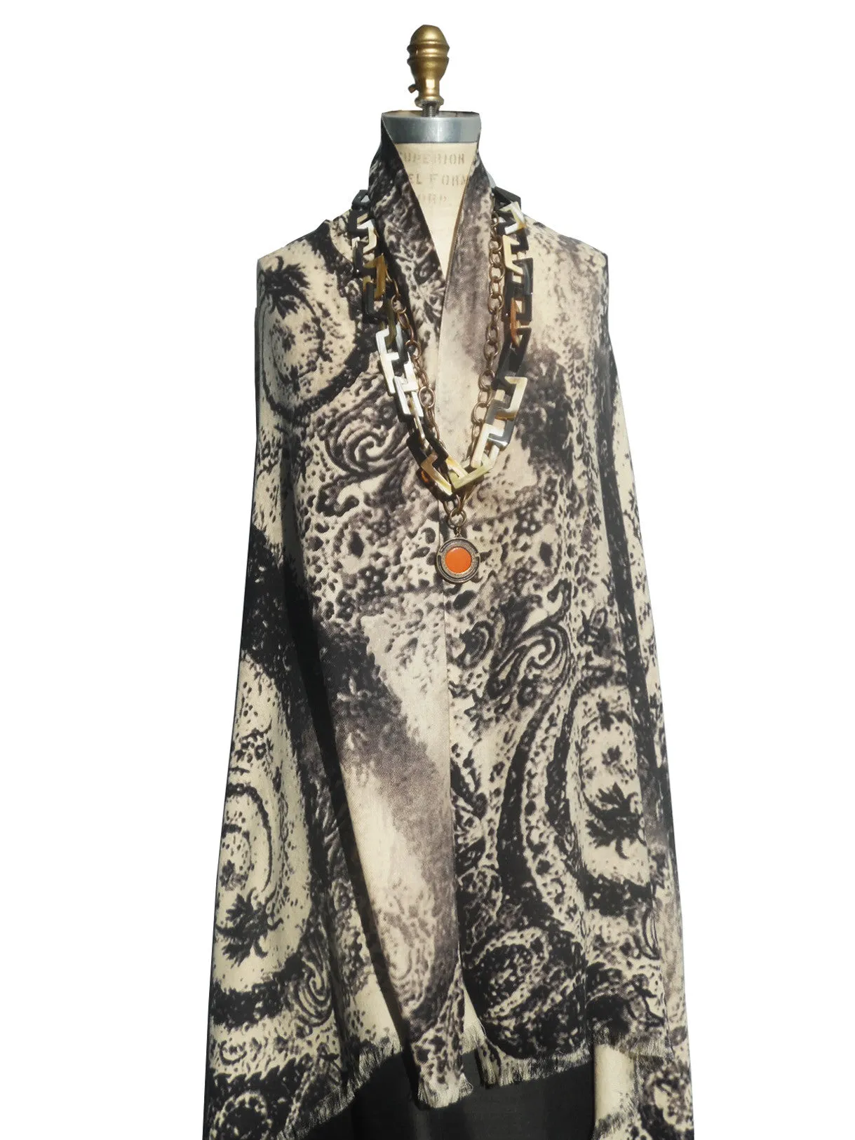 Cashmere Shawl Paisley Black on Ivory