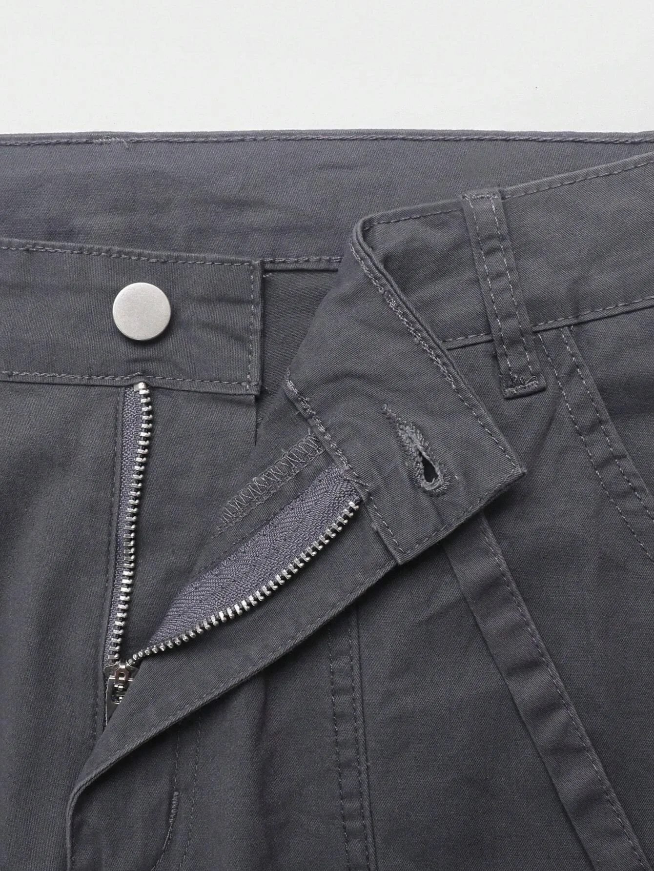 Flap Pocket Side Drawstring Cargo Pant