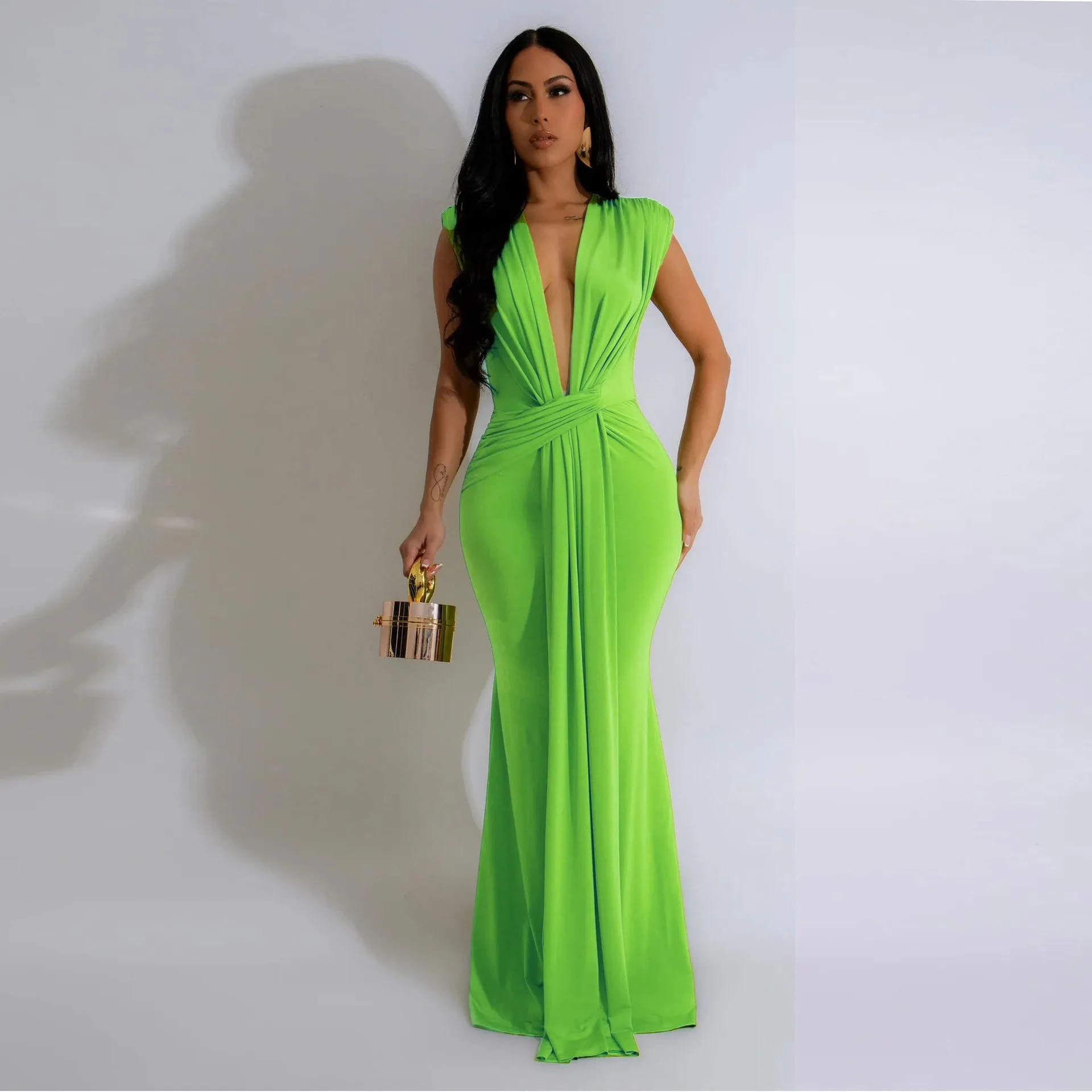 Isabelle – Elegant Ruched Bodycon Maxi Dress