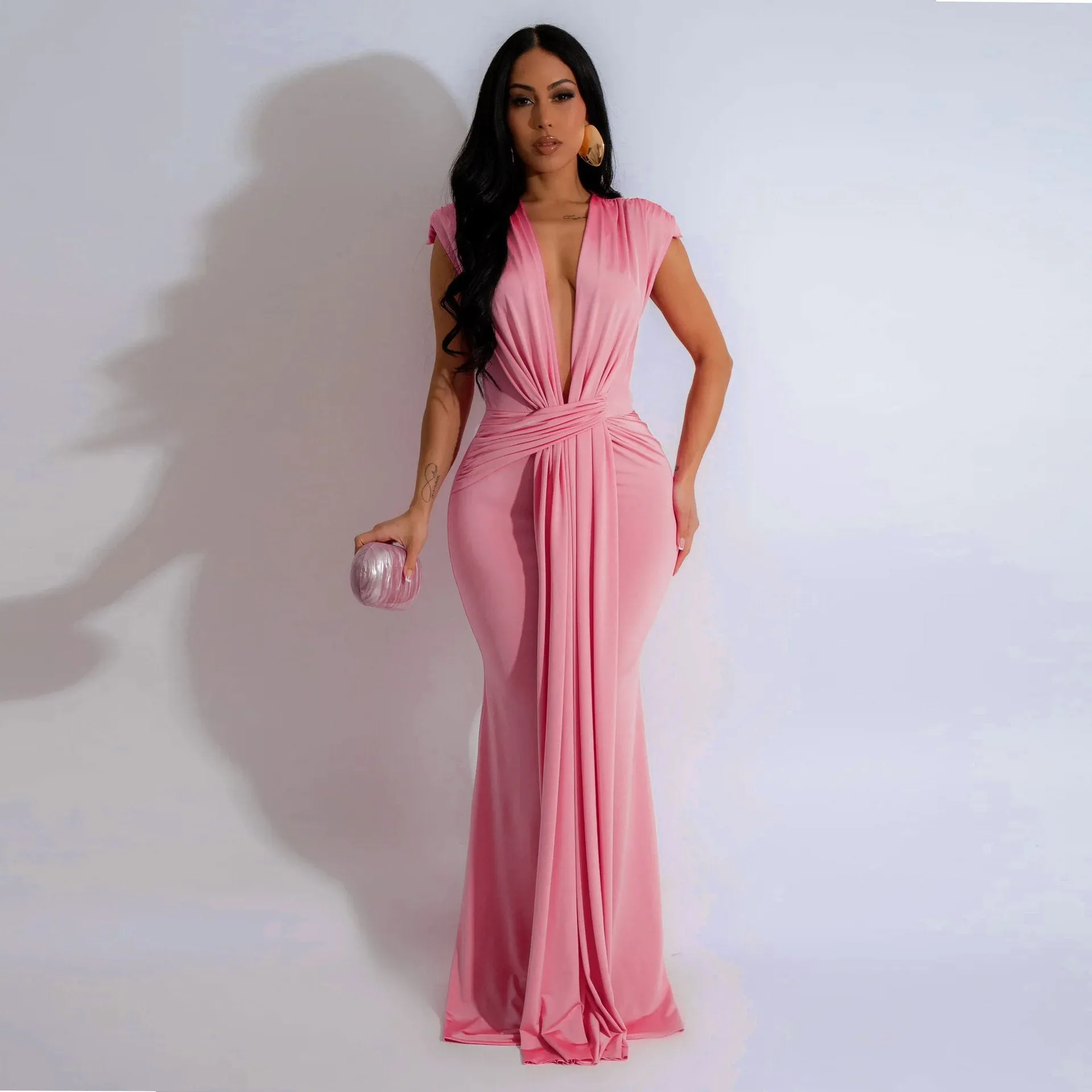 Isabelle – Elegant Ruched Bodycon Maxi Dress