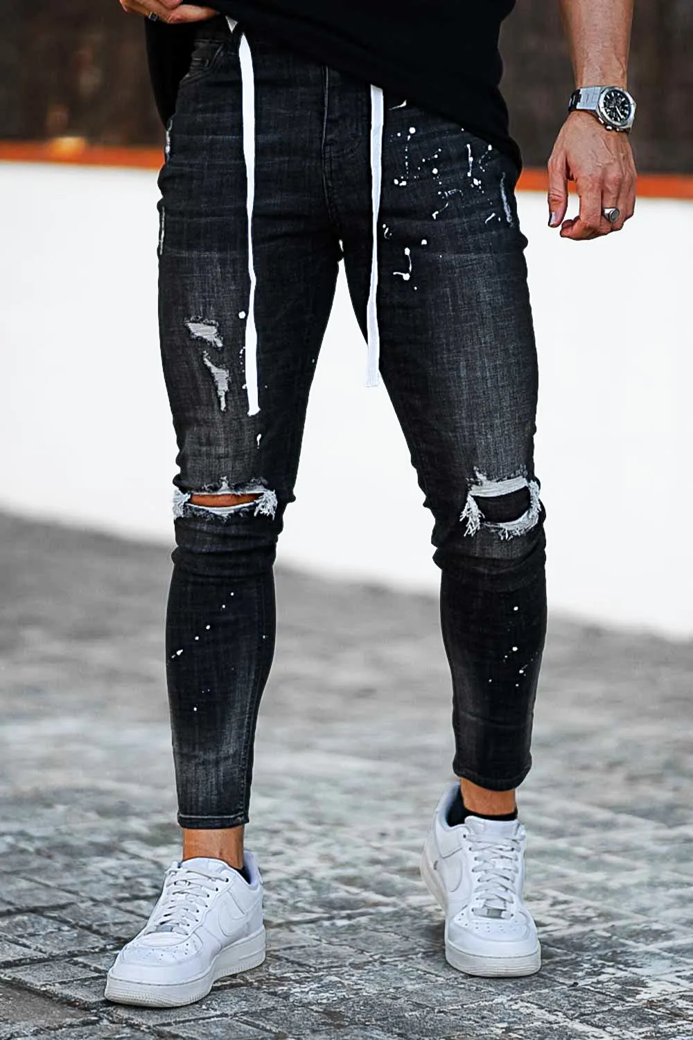 Men's Relaxed Skinny Jean - Black & Ripped