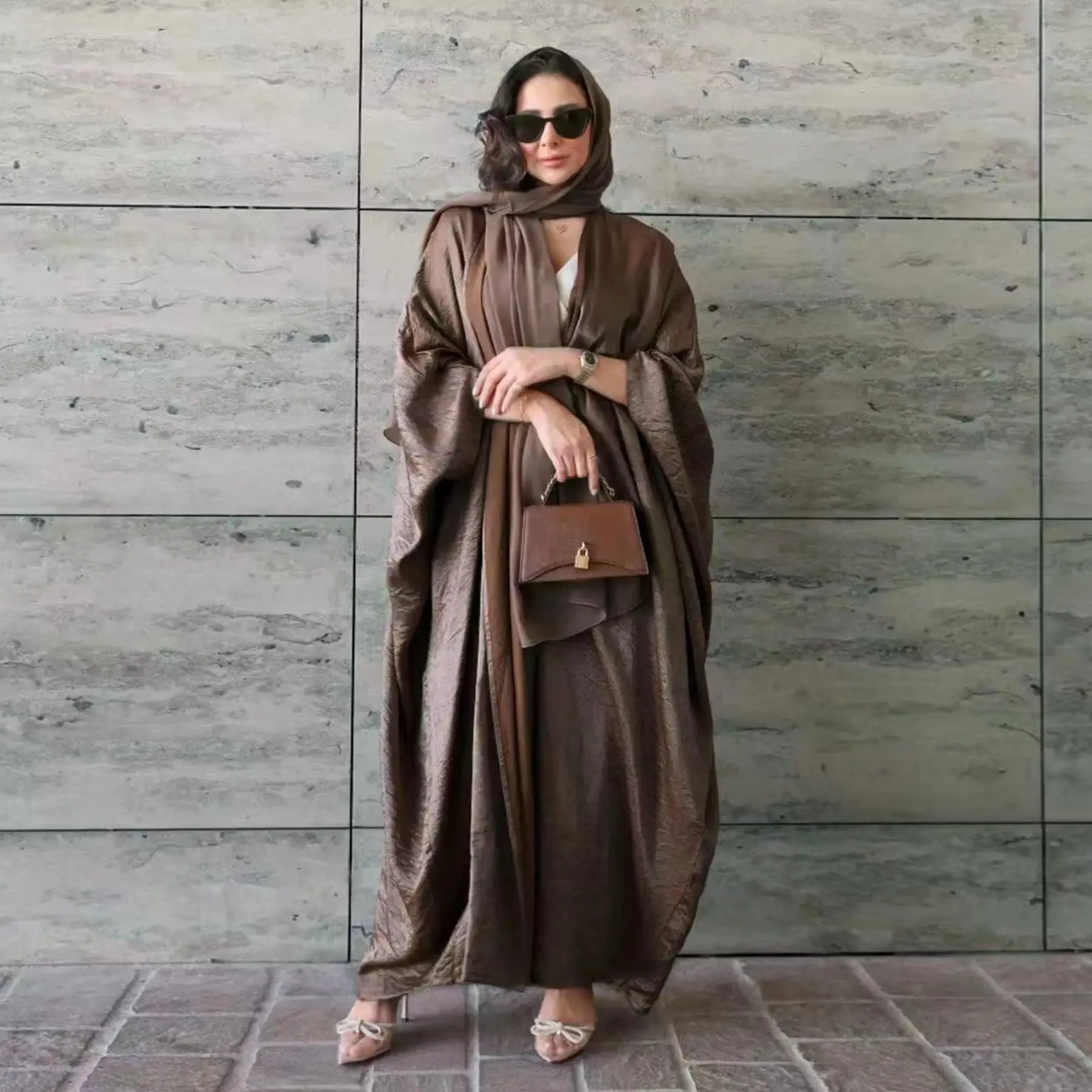 MOA032 Rayon Oversize Open Abaya