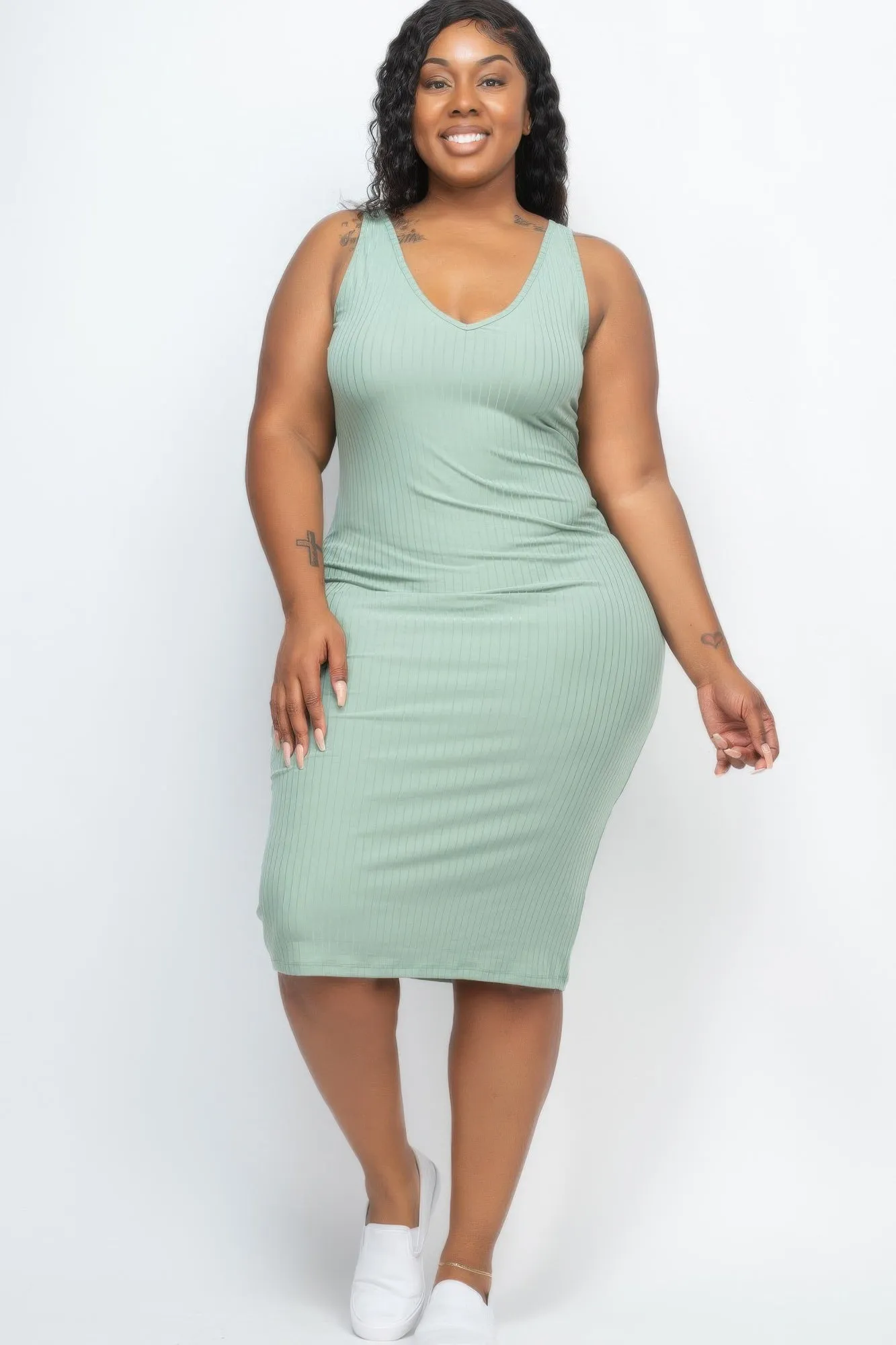 Plus Size Ribbed Sleeveless Bodycon Midi Dress