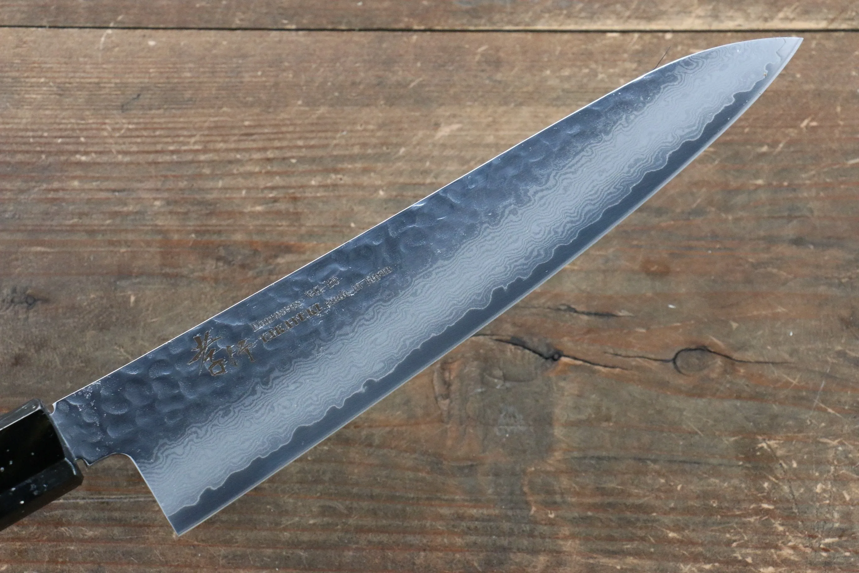 Sakai Takayuki VG10 33 Layer Damascus Gyuto 210mm Live oak Lacquered (Saiu) Handle