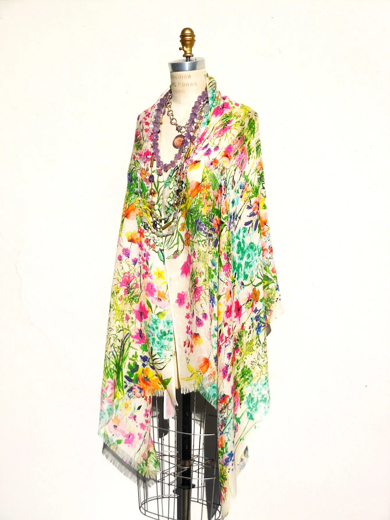 Shawl Silk And Cashmere Bright Floral