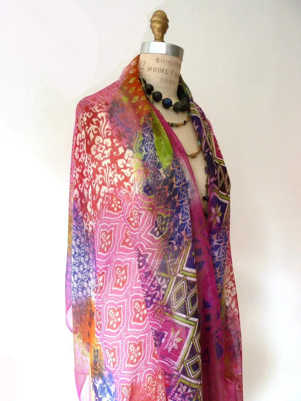 SHAWL SILK AND CASHMERE FUCHSIA BATIK