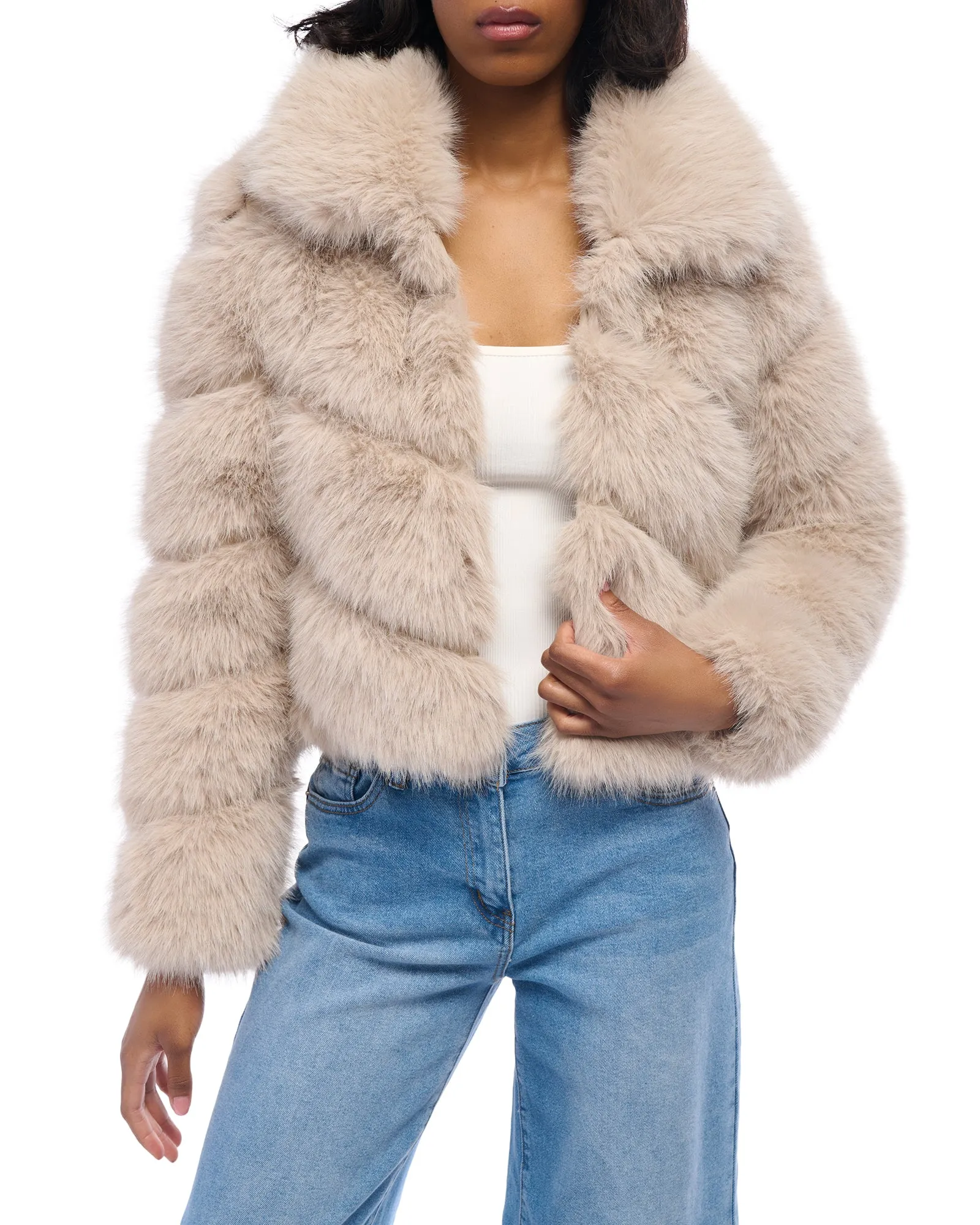 TUMI-BEIGE FAUX FUR JACKET