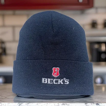 Vintage black beck's logo crest beanie hat