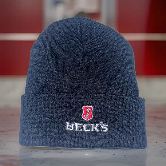 Vintage black beck's logo crest beanie hat