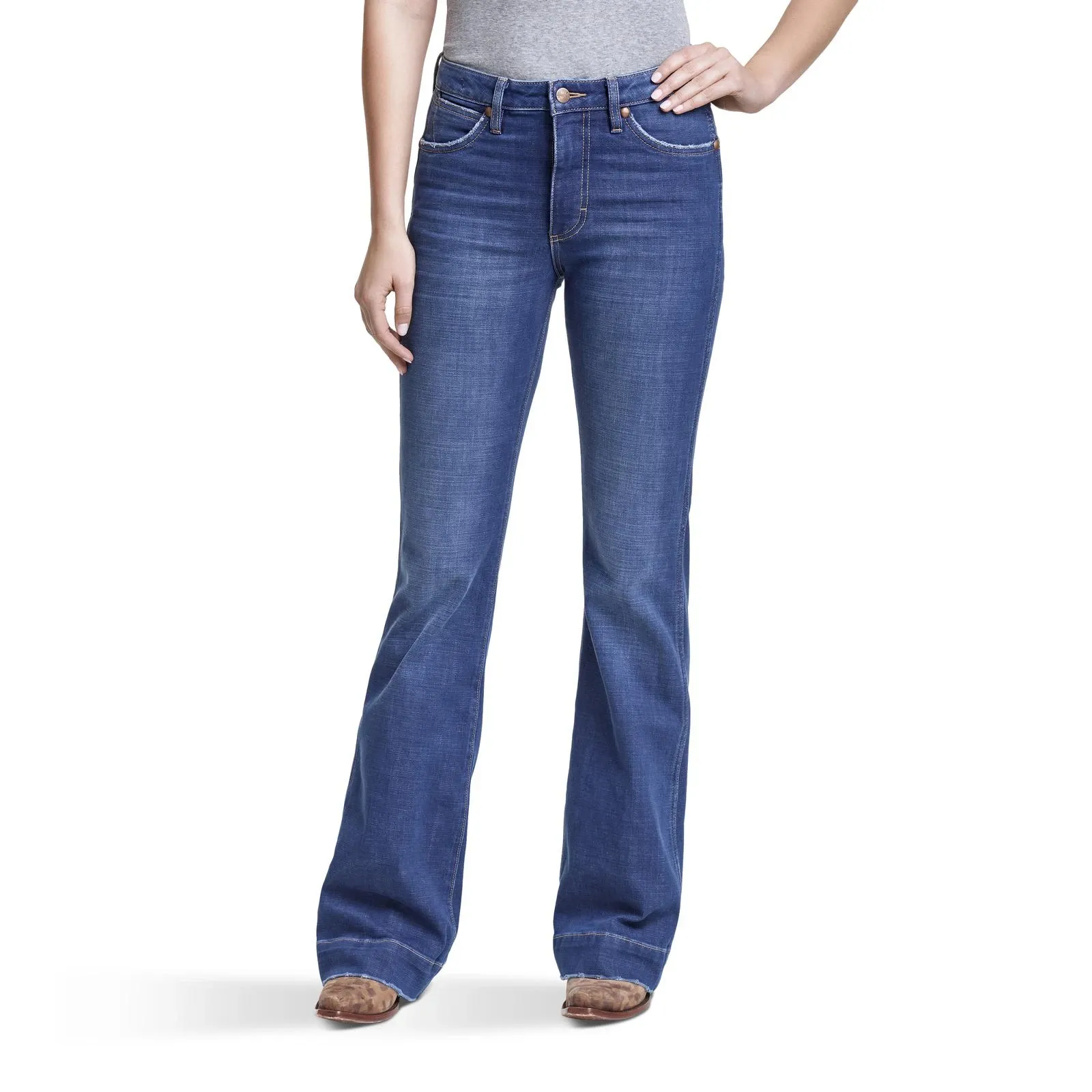 WRANGLER WOMEN'S RETRO MEDIUM WASH TROUSER JEANS